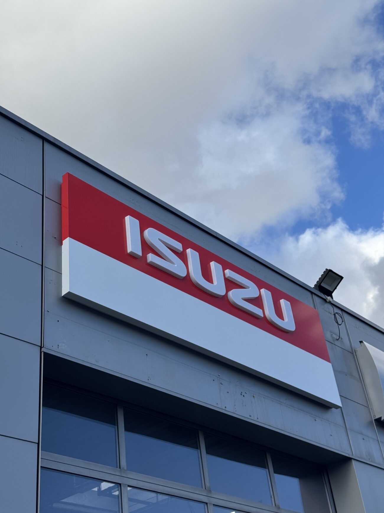 ISUZU BELFORT GROUPE BERTRAND