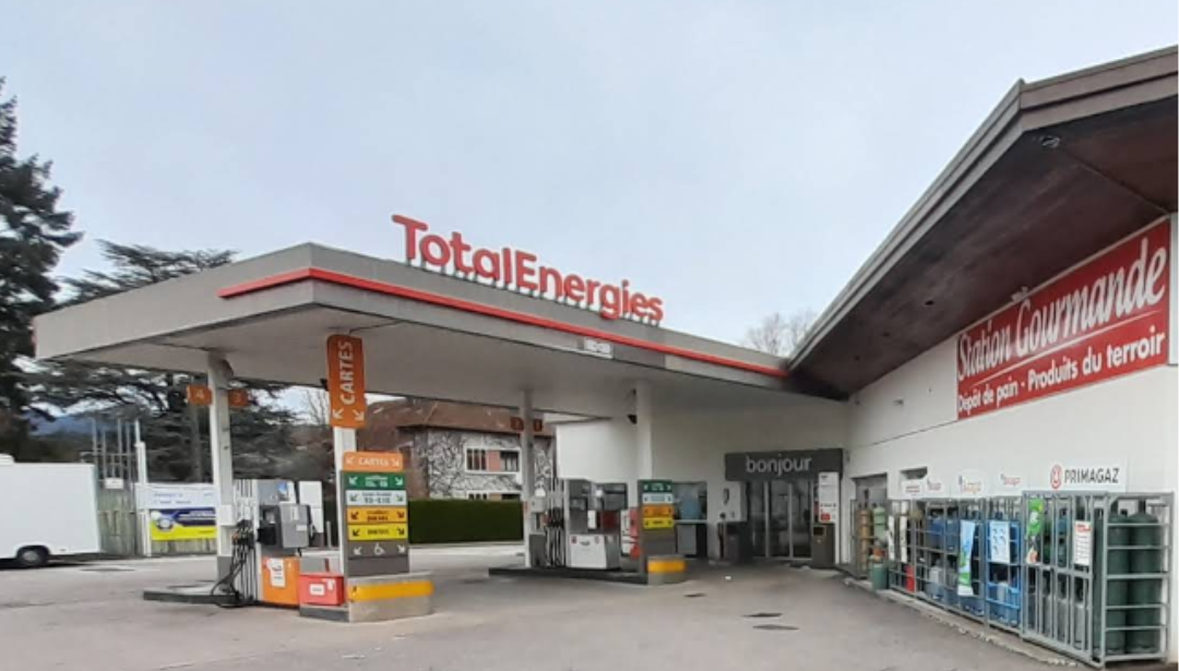 groupe bertrand points de vente station colle 1 04